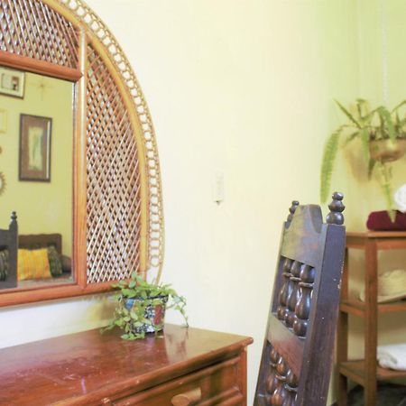 מלון פוארטו אסקונדידו Casa Santaella חדר תמונה